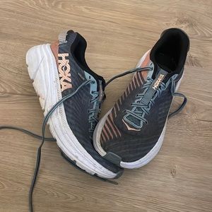 Hoka Rincons